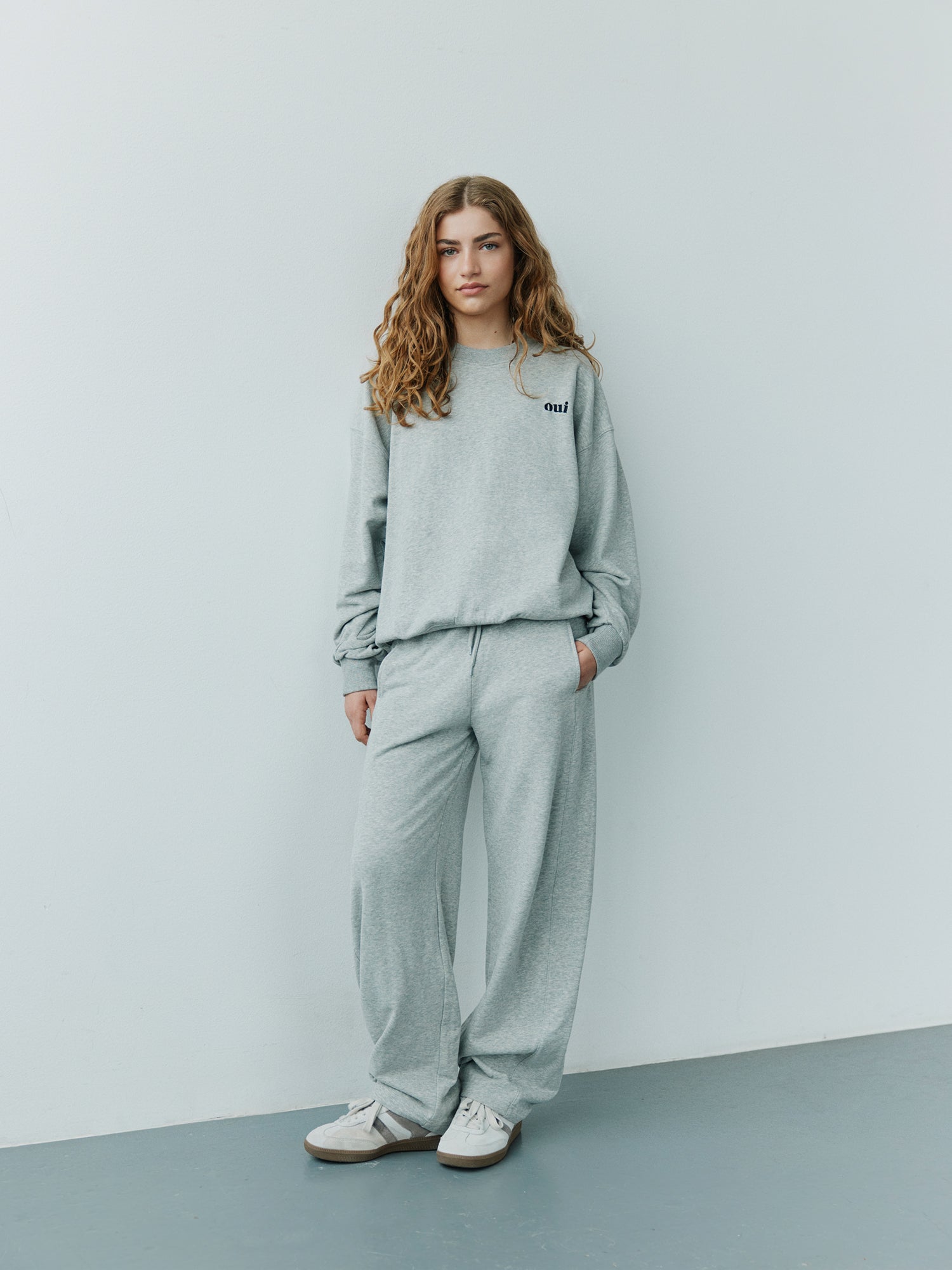 Sofie Schnoor YOUNG BARASY SWEATPANTS Sweatpants 8010 Grey melange