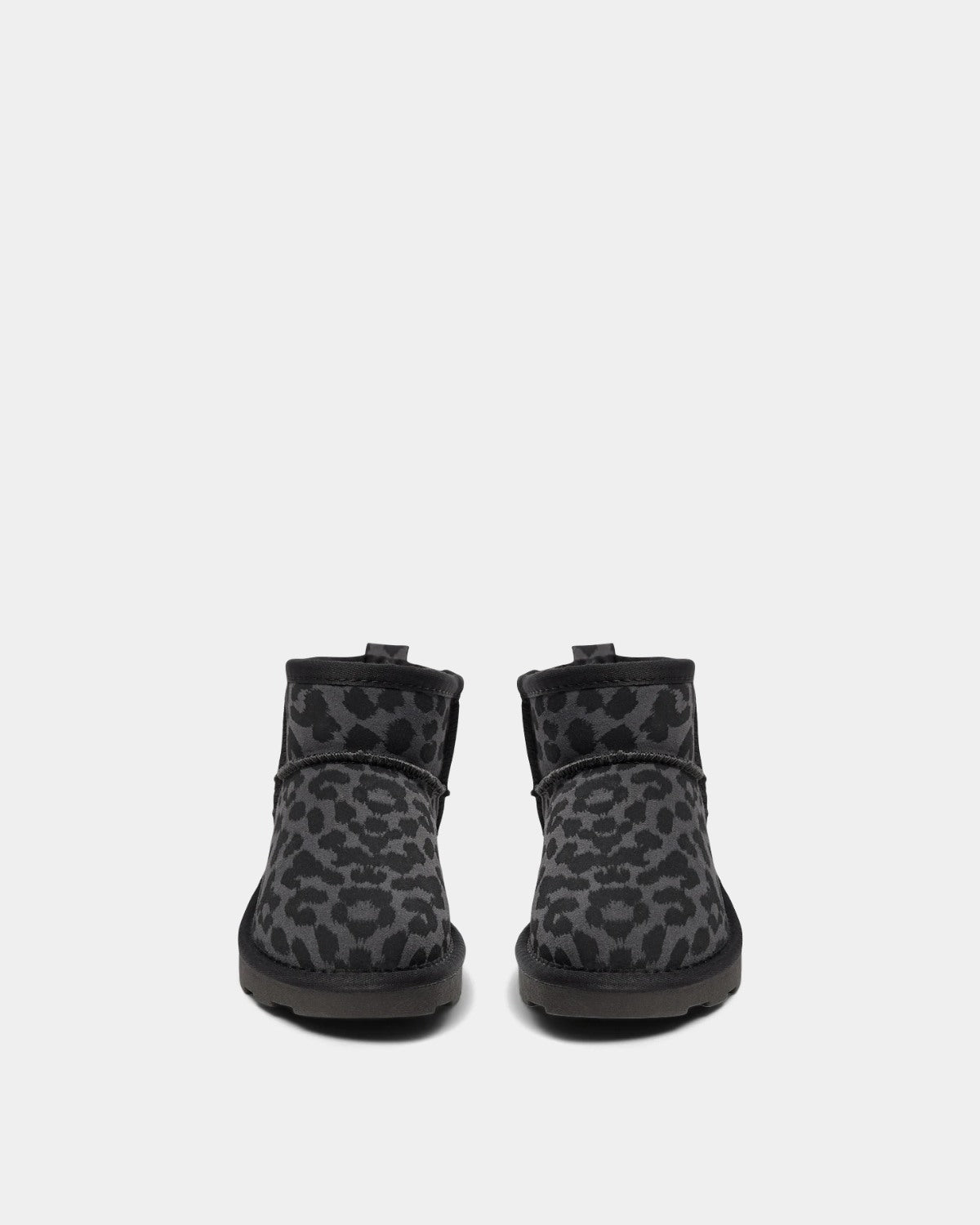 Sofie Schnoor YOUNG KELLIESY BAMSESTØVLE Bamsestøvle 9085 Grey leopard