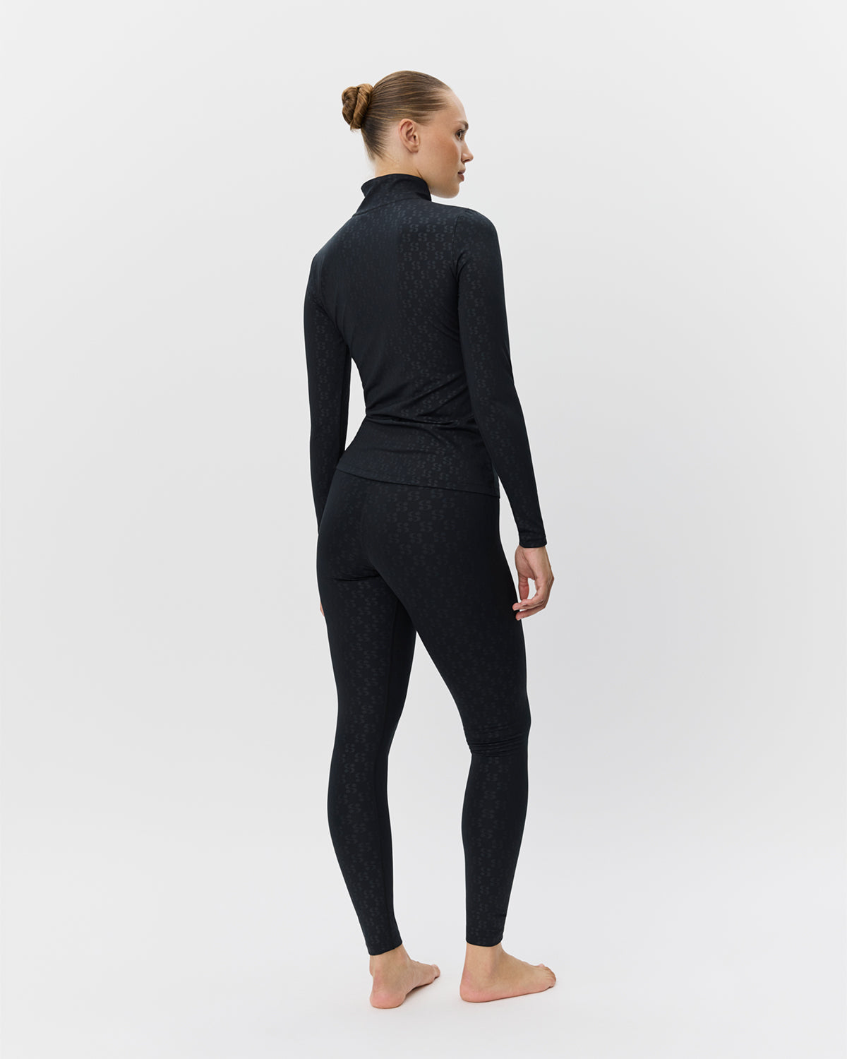 Sofie Schnoor SPORT MALLORYSW T-SHIRT LONG SLEEVE T-shirt lang ærmet 1000 Black