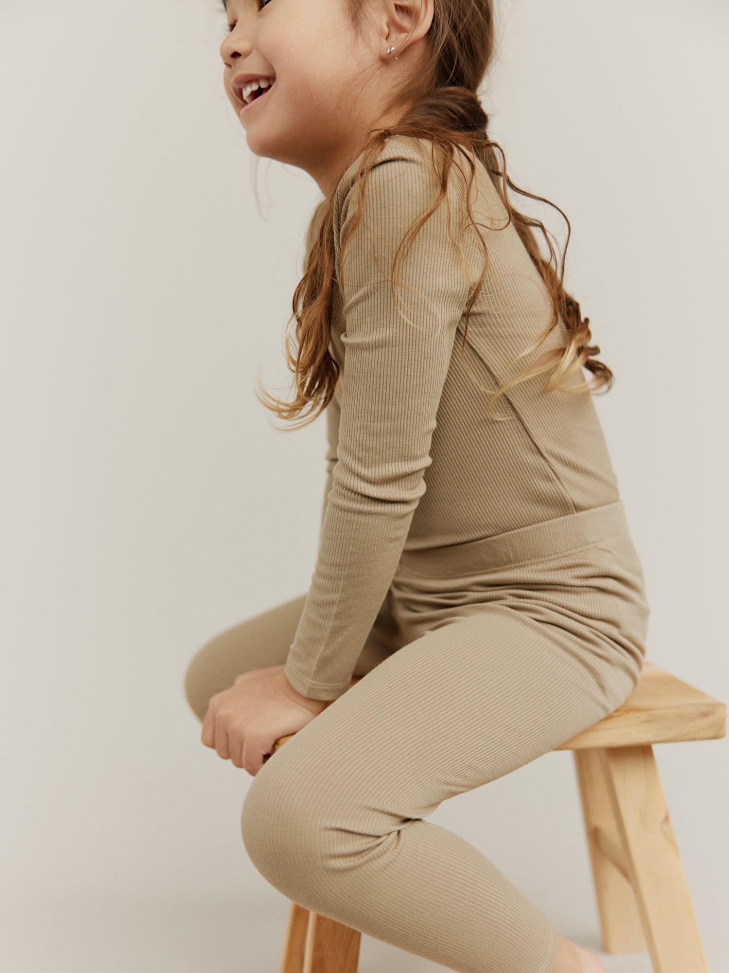 Sofie Schnoor KIDS NALINESB LEGGINGS Leggings 7152 Dark Sand