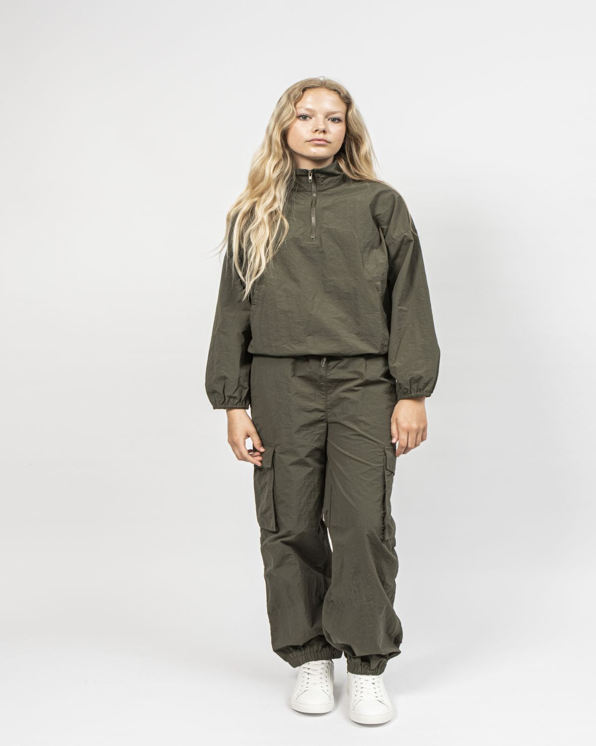 Sofie Schnoor YOUNG NelyaSY Buks Buks 3039 Army green