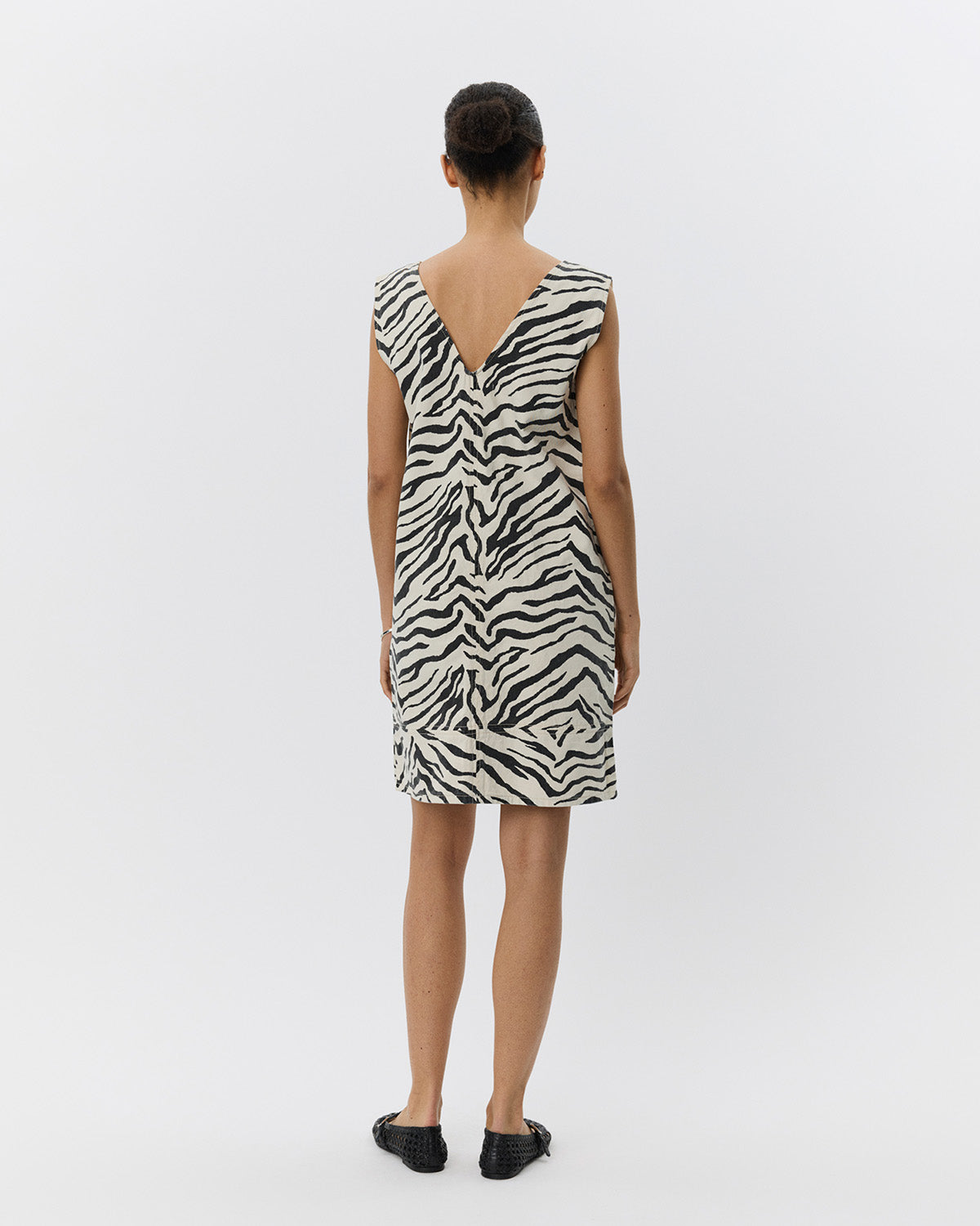 Sofie Schnoor WOMEN OLYMPESW ZEBRA KJOLE Kjole 2026 Light yellow