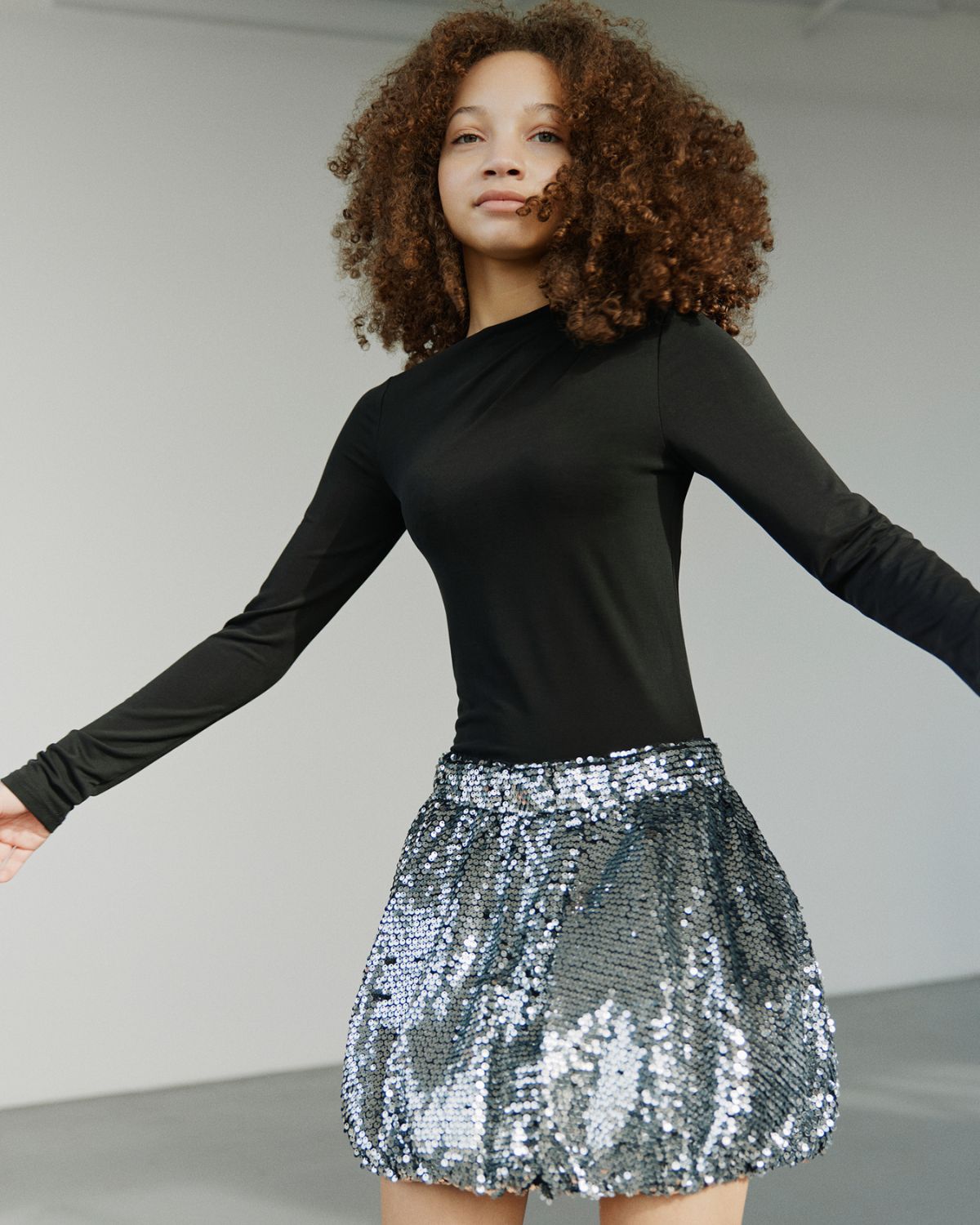 Sofie Schnoor YOUNG PELUASY T-SHIRT LANGÆRMET T-shirt lang ærmet 1000 Black