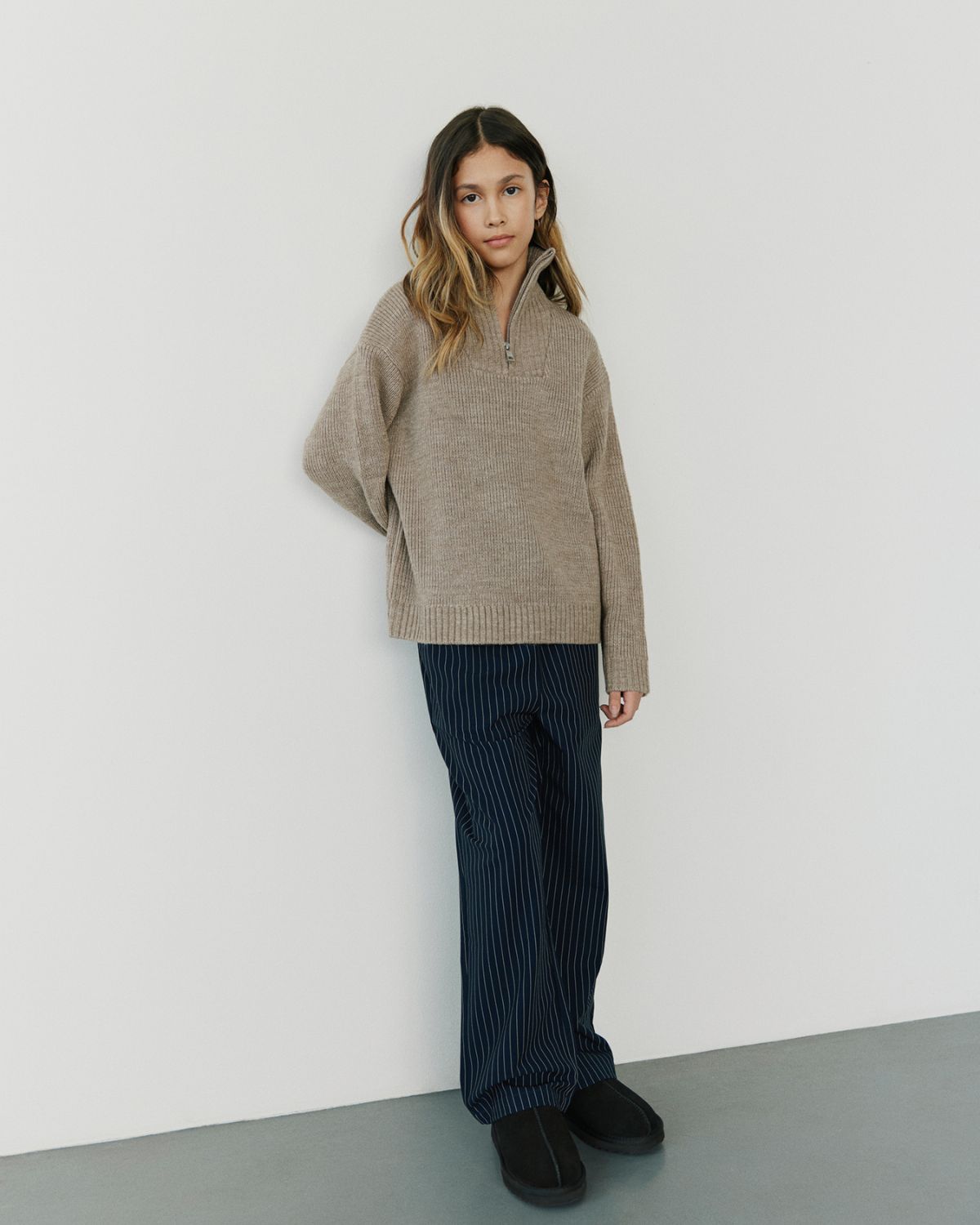 Sofie Schnoor YOUNG PILOSY STRIK Strik 7145 Deer Melange