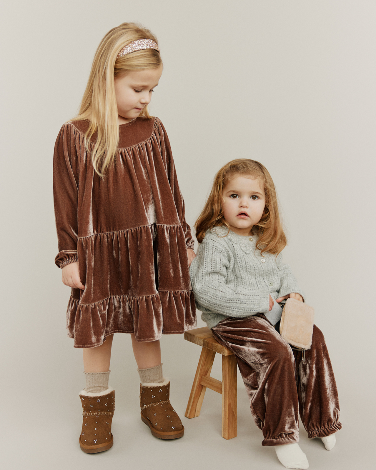 Sofie Schnoor KIDS SELINESB KJOLE Kjole 7149 Soft Brown