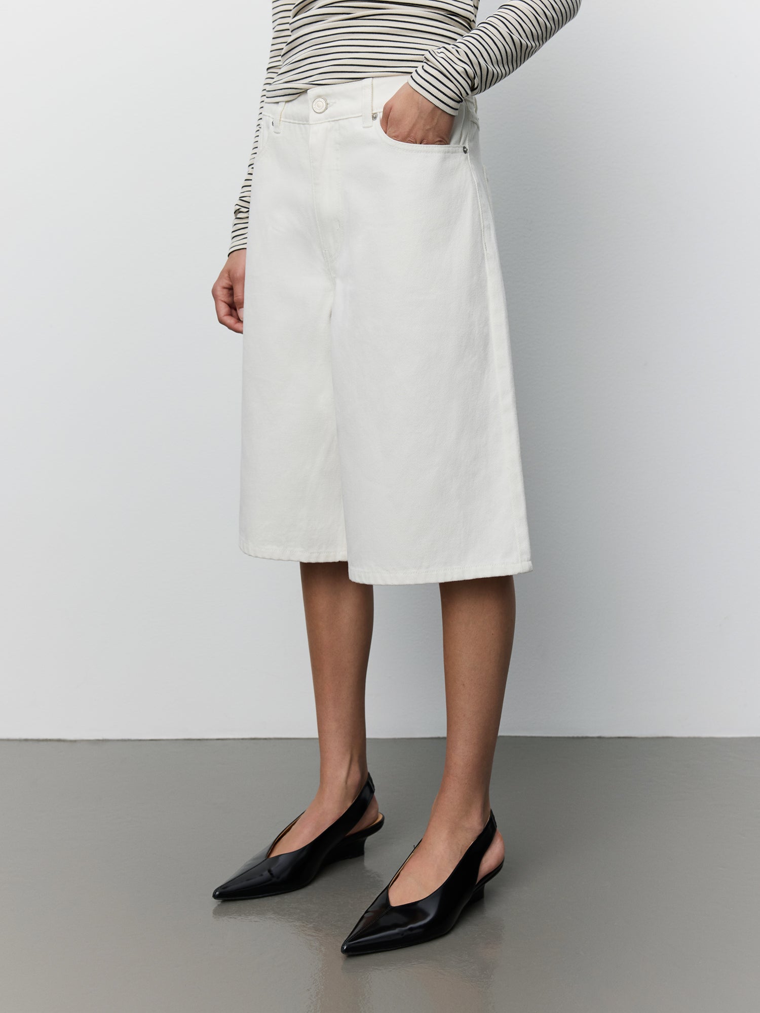Sofie Schnoor WOMEN STOKESW OVERSIZED SHORTS Shorts 0108 Off White