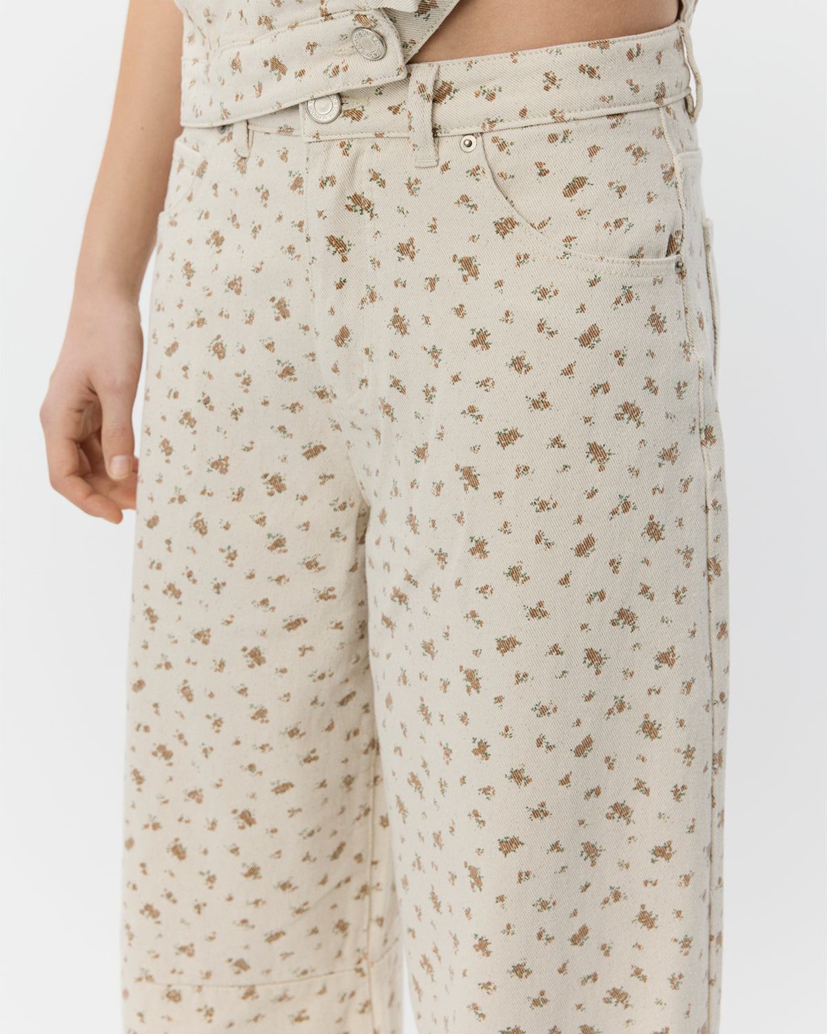 Sofie Schnoor WOMEN TOMARSW CROPPED BARREL JEANS Jeans 5033 Rose Flower