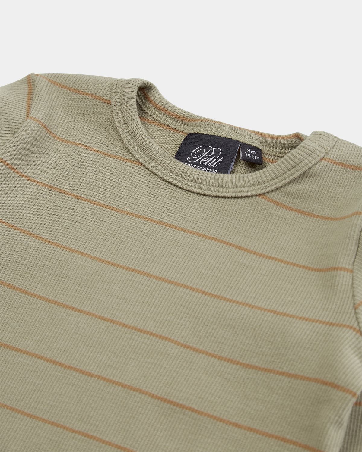 Sofie Schnoor BABY ARIZONASB T-SHIRT LANGÆRMET T-shirt lang ærmet 3051 Dusty Green