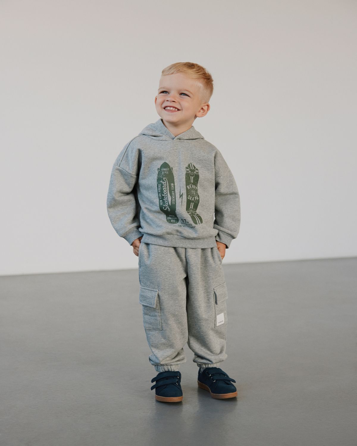 Sofie Schnoor KIDS BORISSK SWEATPANTS Sweatpants 8010 Grey melange