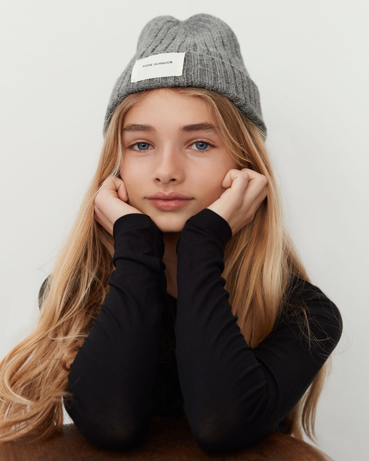 Sofie Schnoor YOUNG Beanie Hue 8010 Grey melange