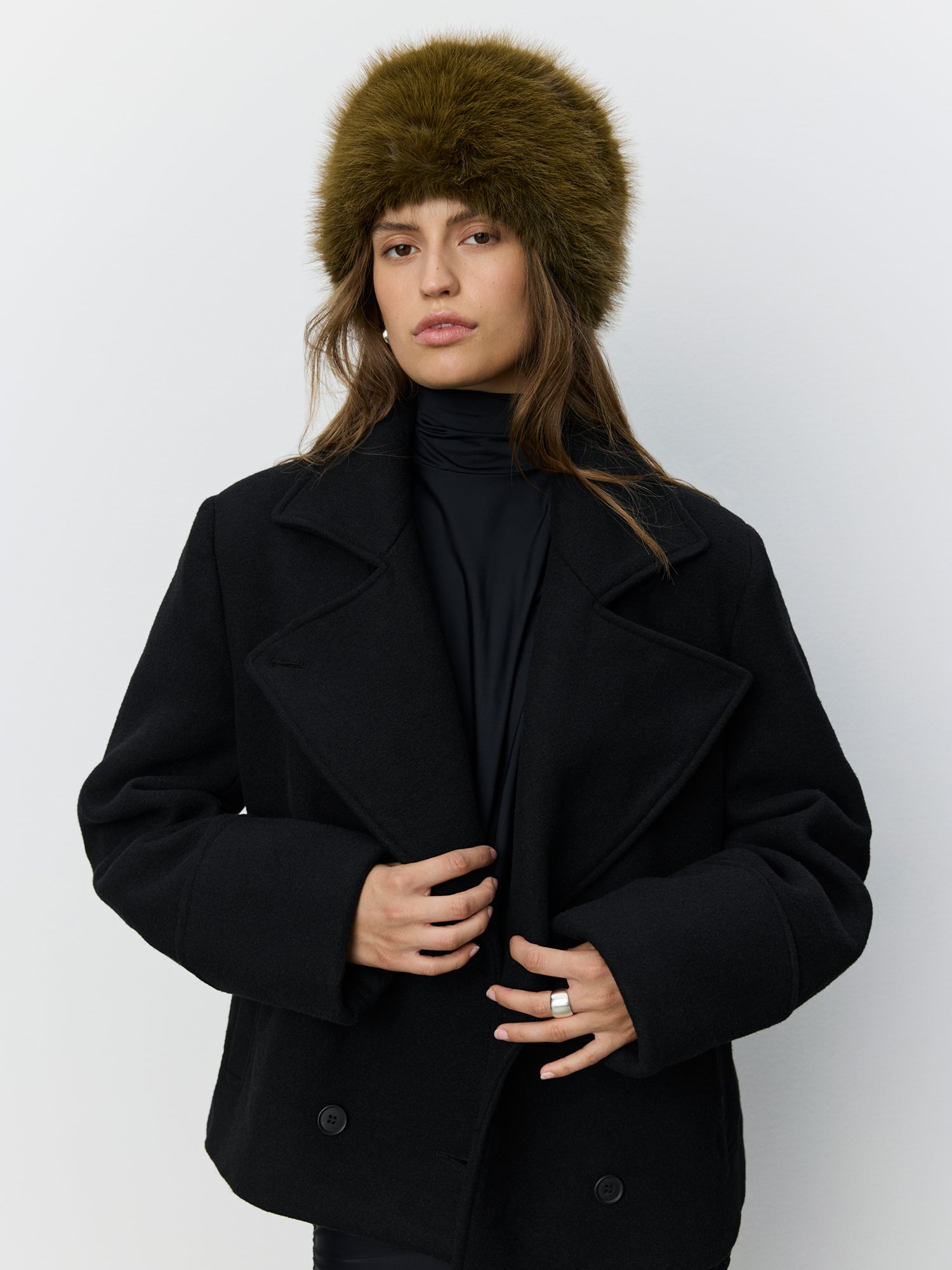 Sofie Schnoor WOMEN DORASW IMITERET PELS HAT Hat 3030 Olive green
