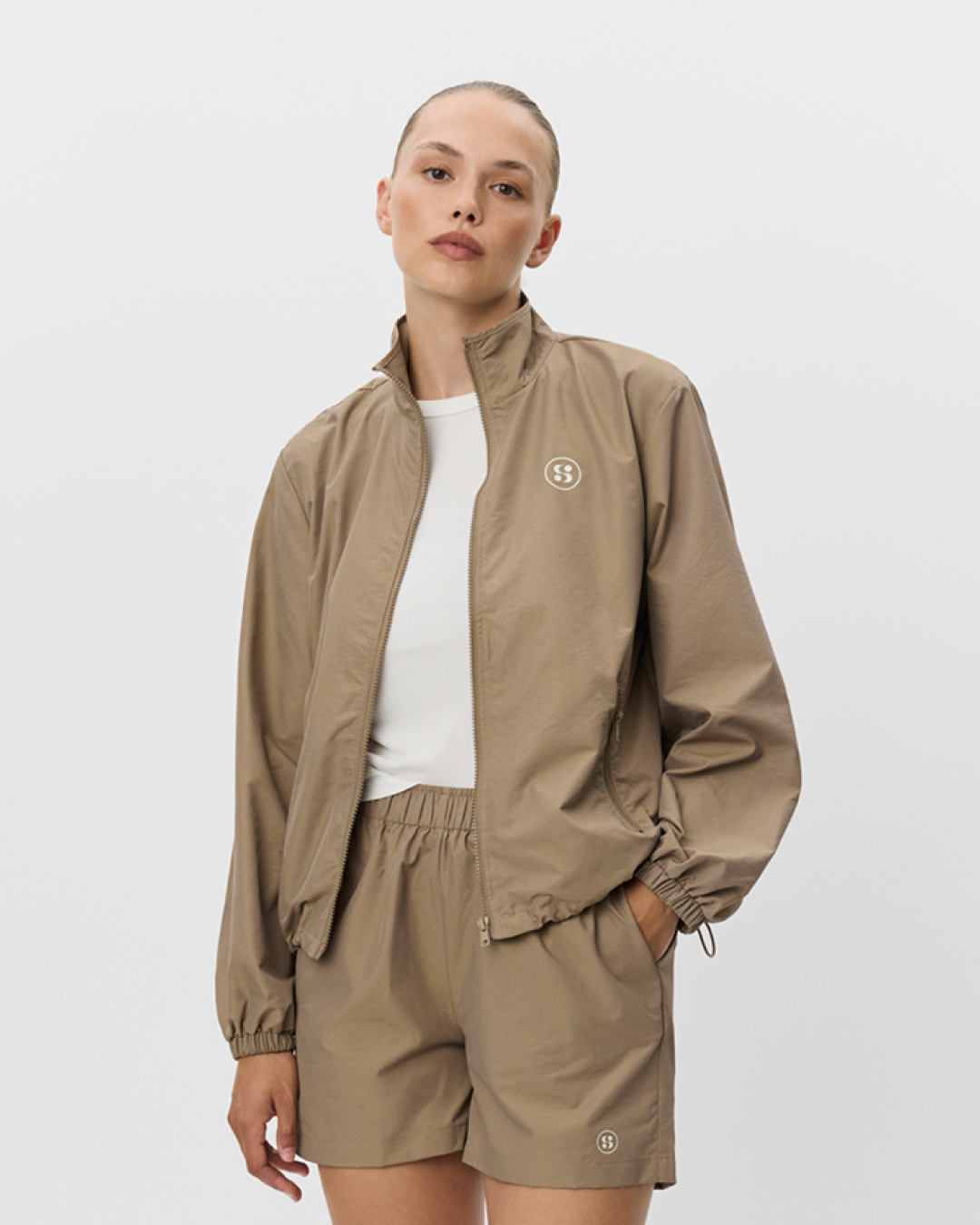 Sofie Schnoor SPORT EMMALISW JAKKE Jakke 9099 Middle Brown