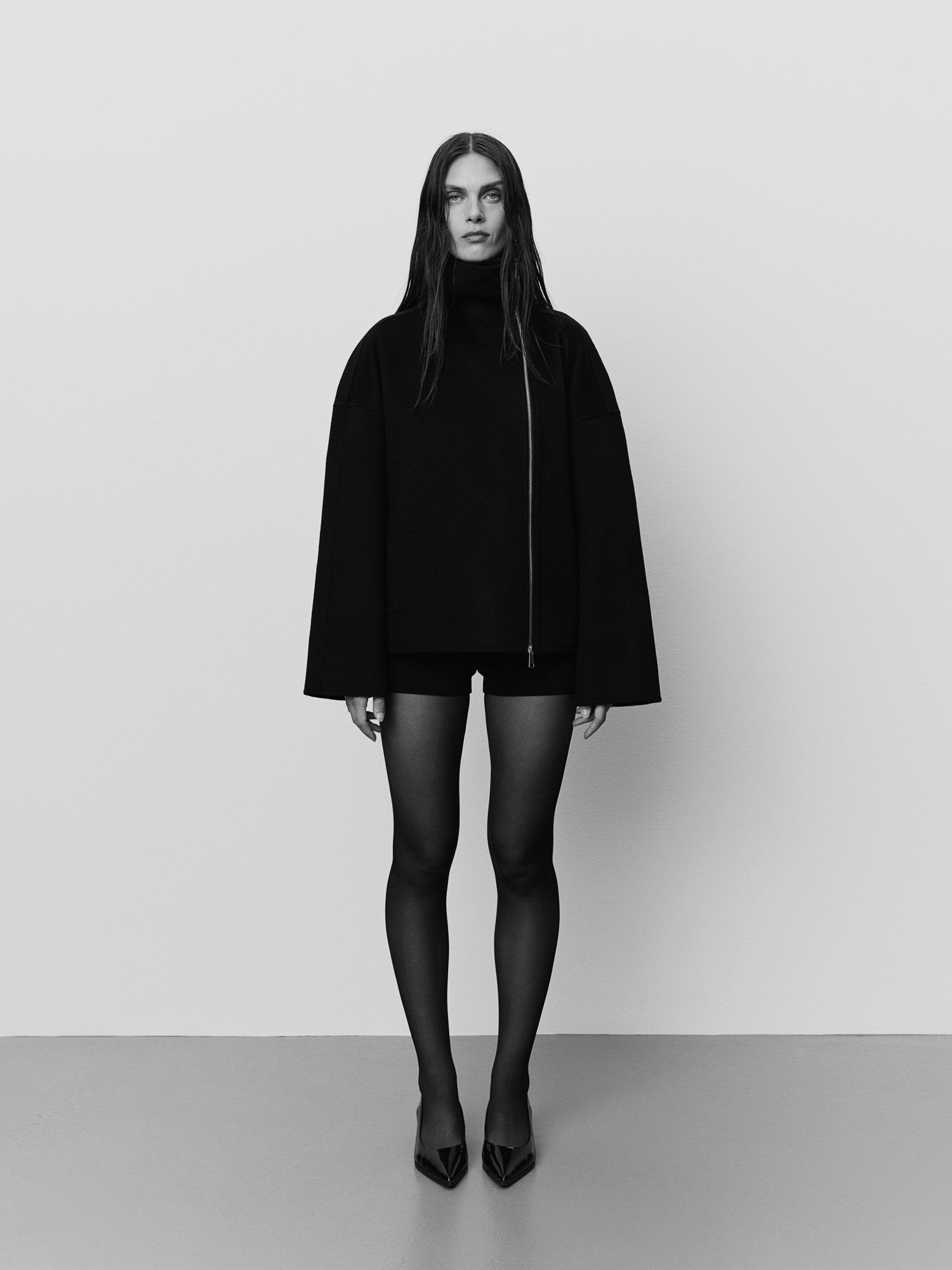 ICON 014 - FUNNEL NECK JACKET