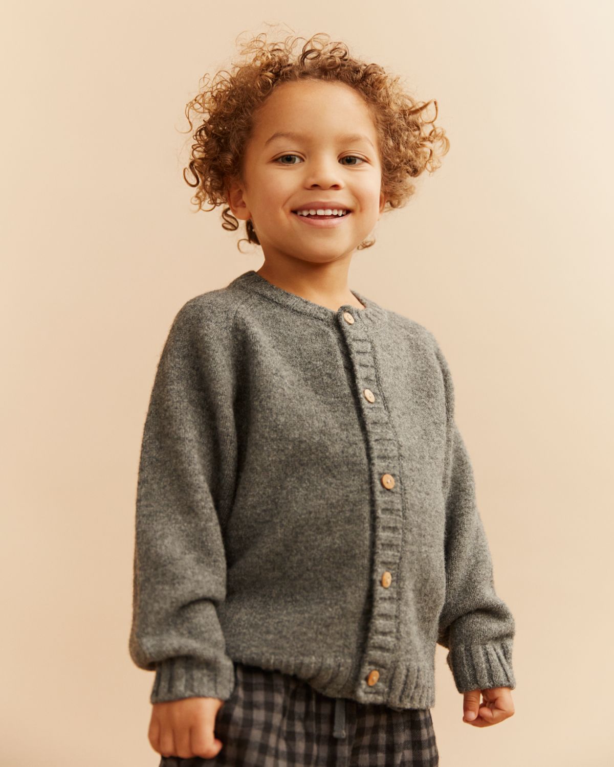 Sofie Schnoor KIDS JOEYSB CARDIGAN Cardigan 8054 Dark Grey