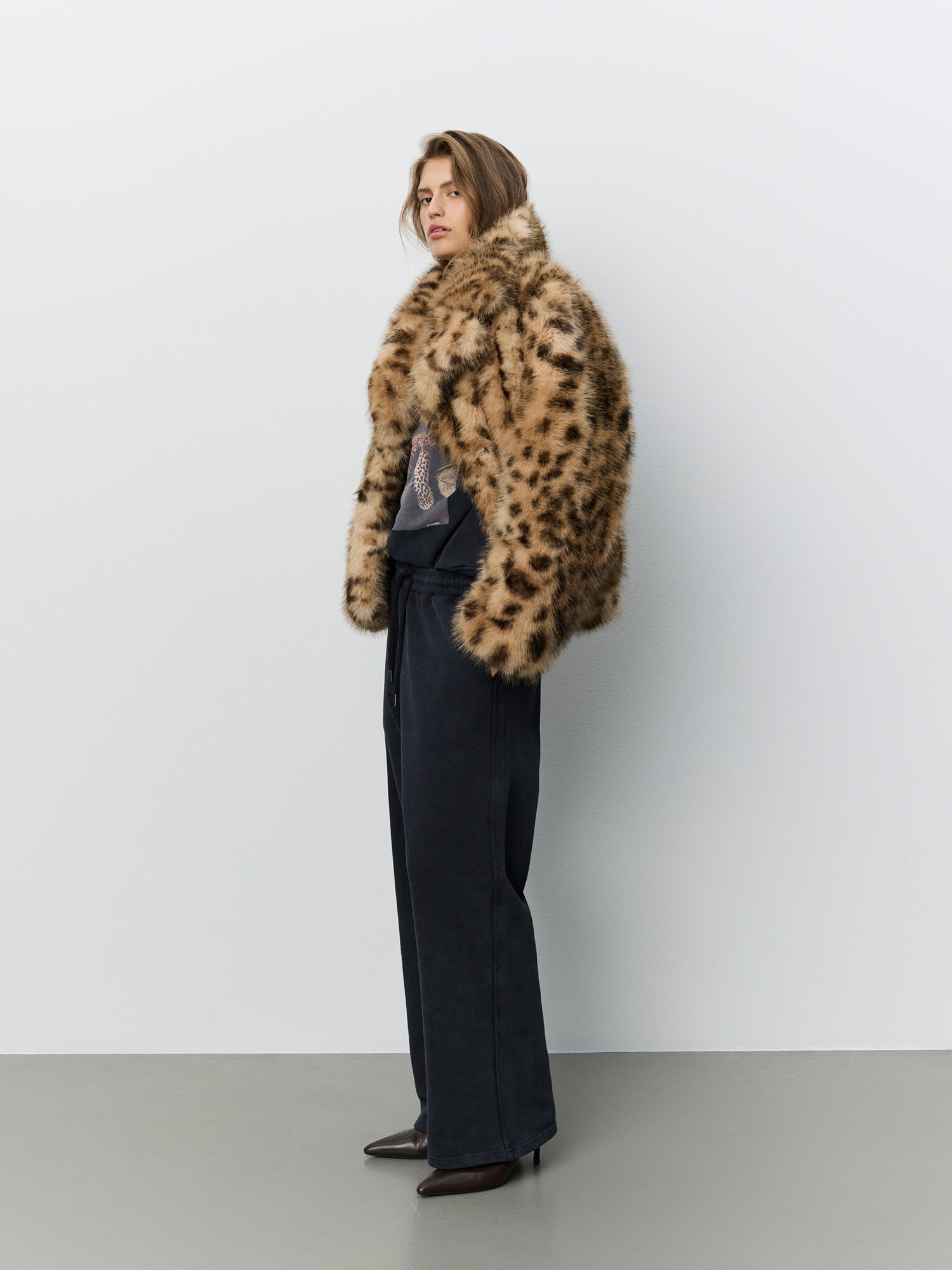 Sofie Schnoor WOMEN LARRIESW IMITERET PELS-JAKKE Jakke 9006 Leopard