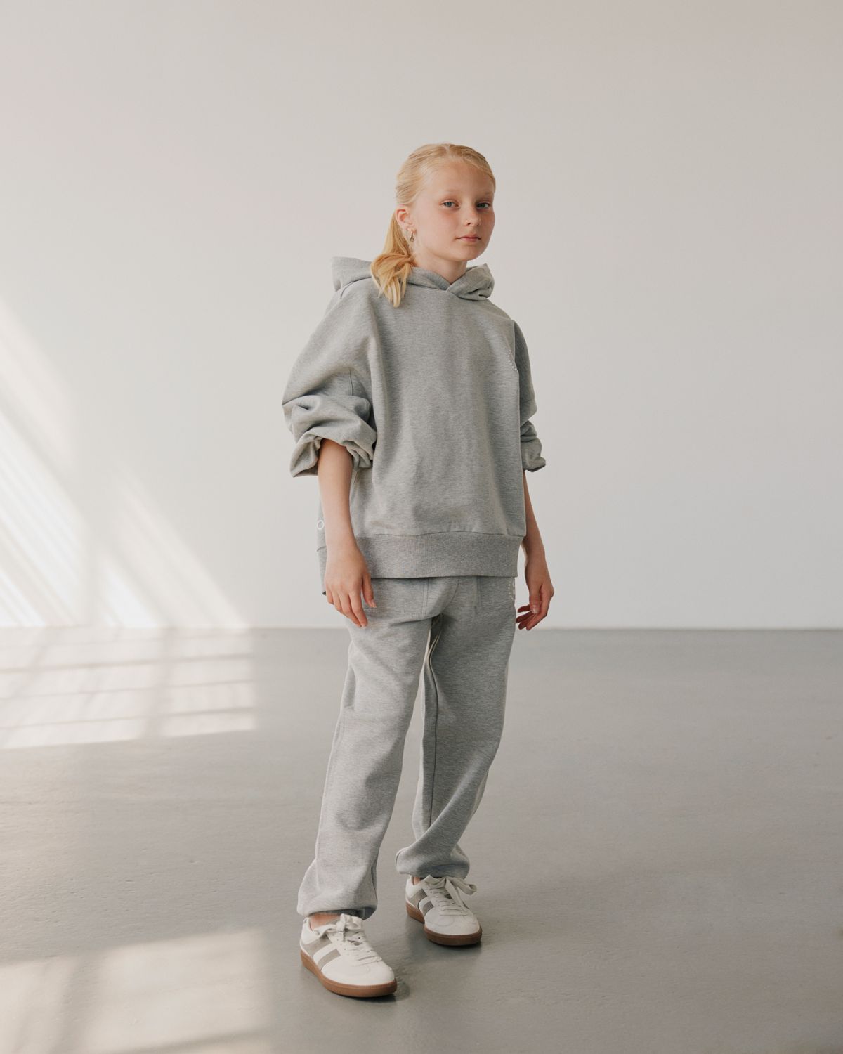 Sofie Schnoor YOUNG PALINESY SWEATPANTS Sweatpants 8010 Grey melange