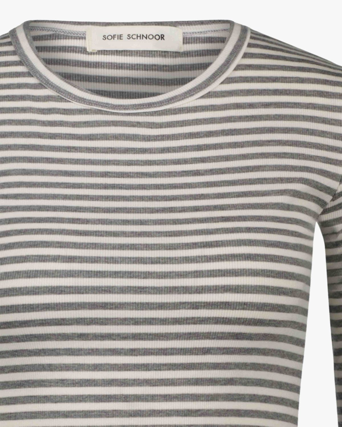 Sofie Schnoor WOMEN PETRICIASW STRIBE T-SHIRT LANGÆRMET T-shirt lang ærmet 8048 Grey Striped