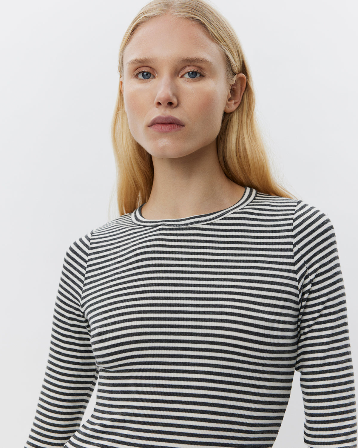 Sofie Schnoor WOMEN PETRICIASW STRIBE T-SHIRT LANGÆRMET T-shirt lang ærmet 8051 Dark Grey Striped