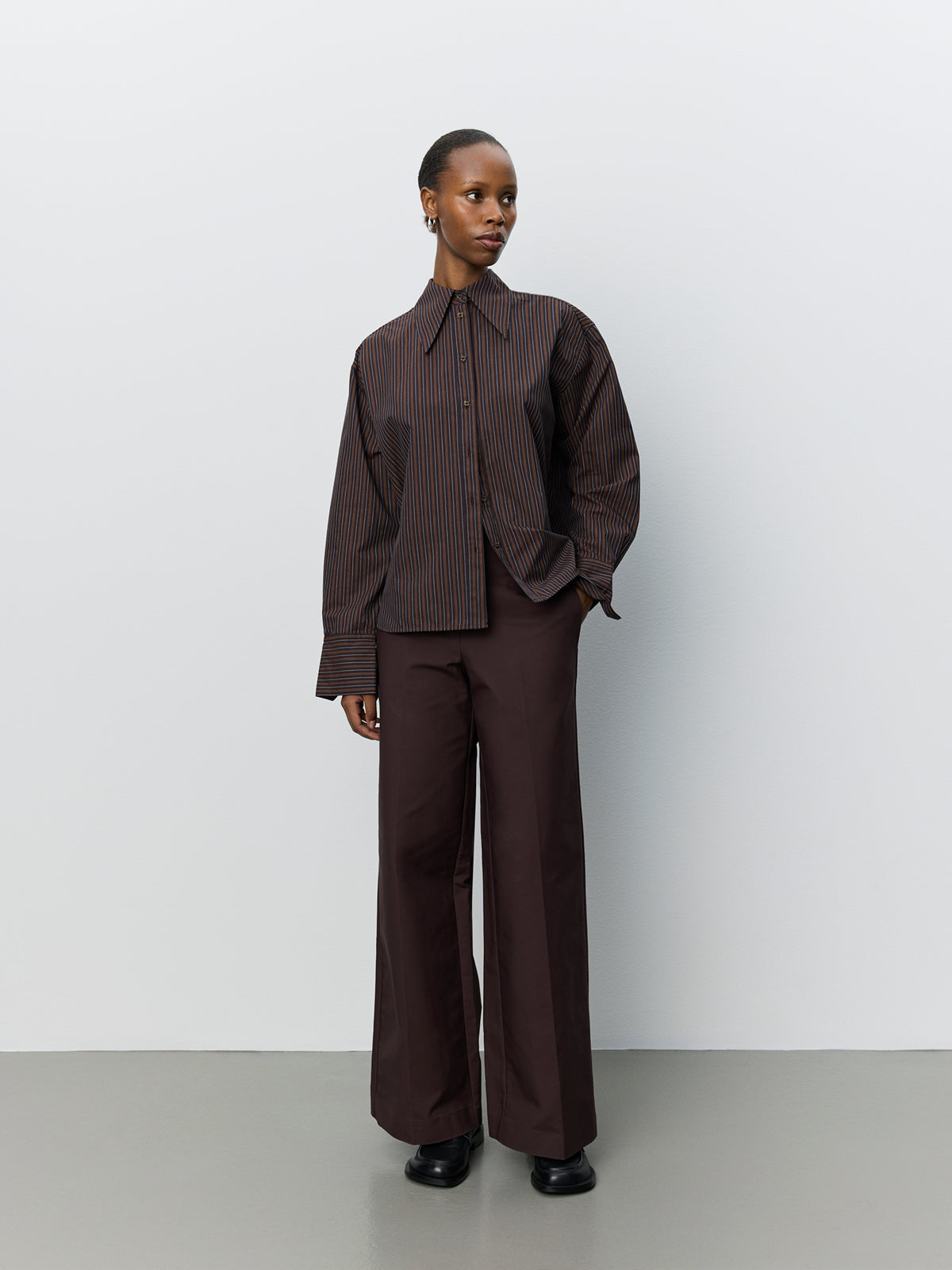 RUNWAY - LOOK 04