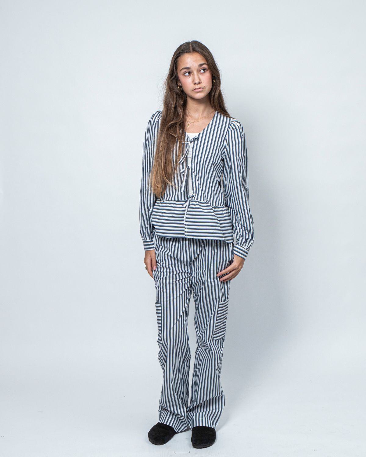 Sofie Schnoor YOUNG Shirt Skjorte 8051 Dark Grey Striped